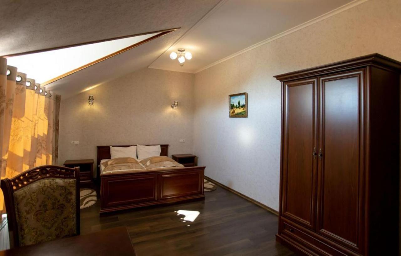 Forest Club Sherwood Умань Экстерьер фото