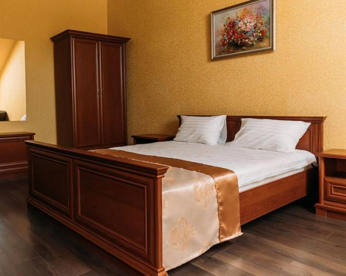 Forest Club Sherwood Умань Экстерьер фото